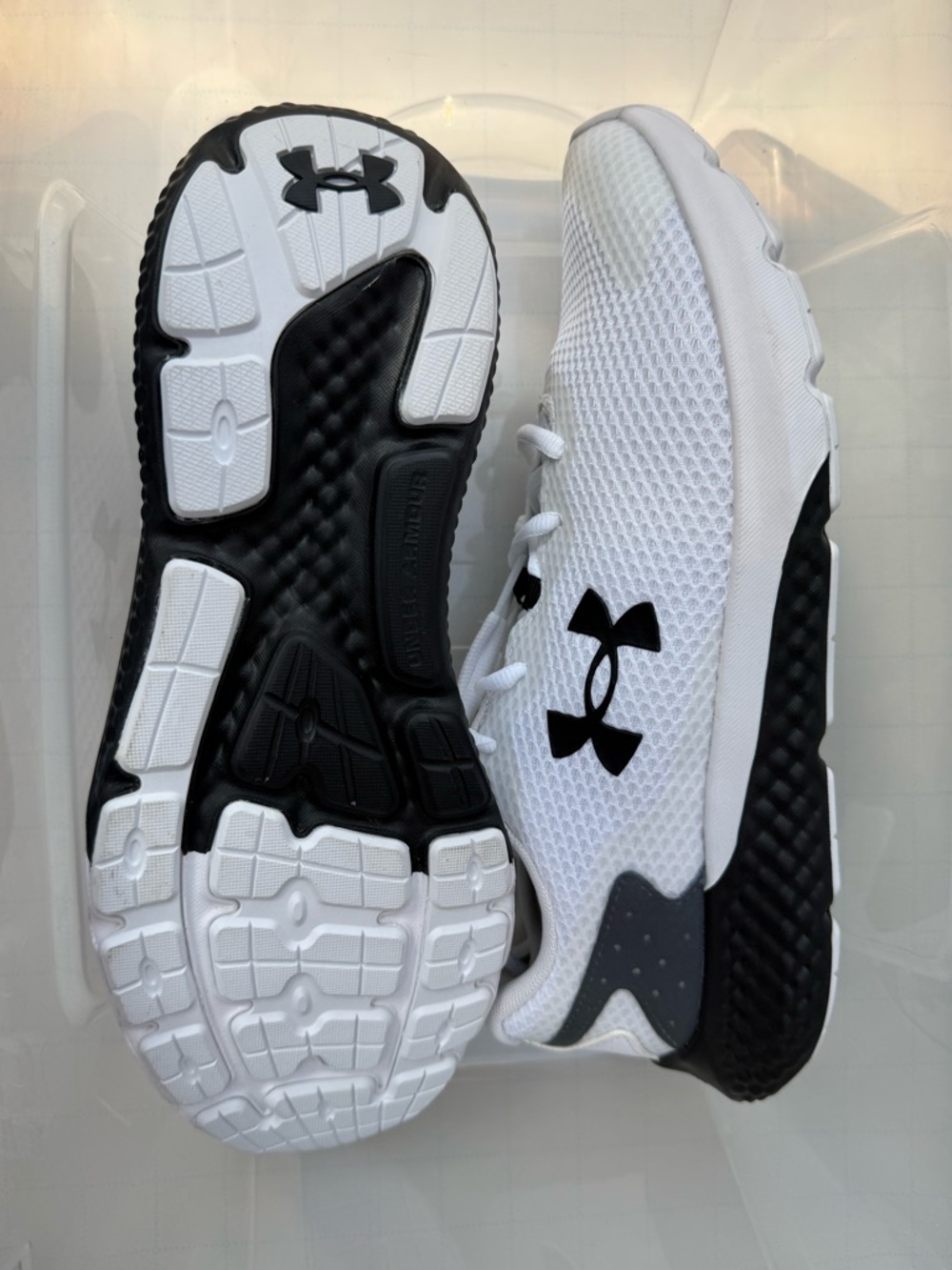 Under Armour Charged Rogue - Comfort Deluxe - White & BLK Mesh Training Sneakers - Picture 8 of 9